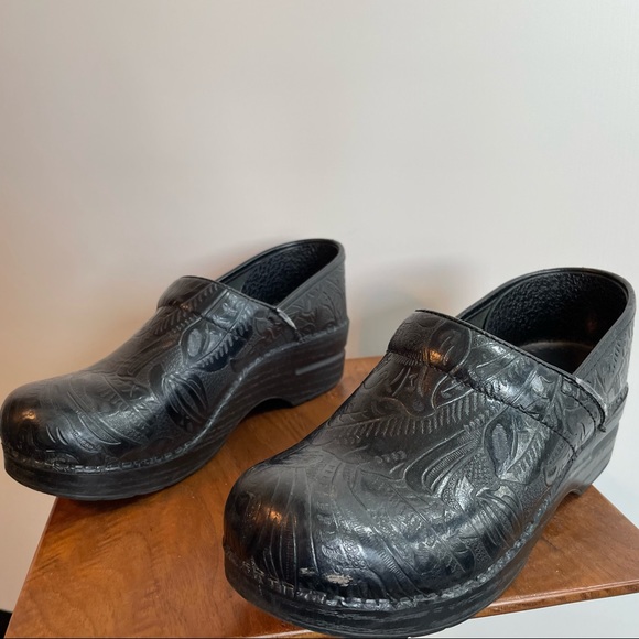 Dansko Textured Clogs - Picture 2 of 11